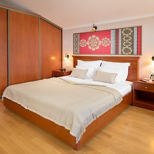 Triple Room Partial Sea View Attic